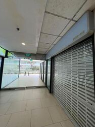 Lucky Plaza (D9), Shop House #630090151